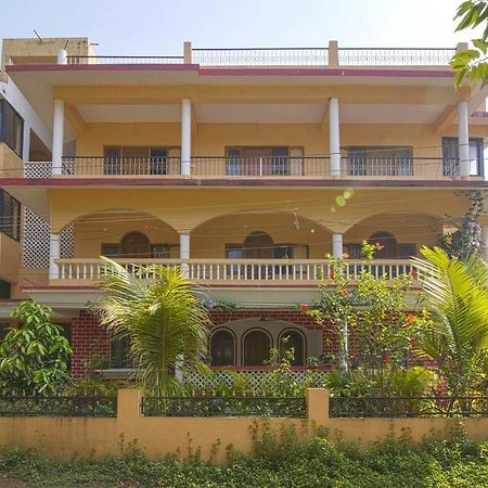 Madonna Holidays Apartment บีนอลิม ภายนอก รูปภาพ